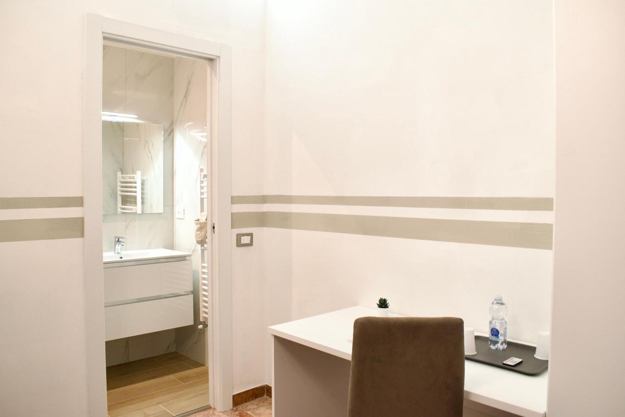 Hotel Good Vibes à Pise Extérieur photo